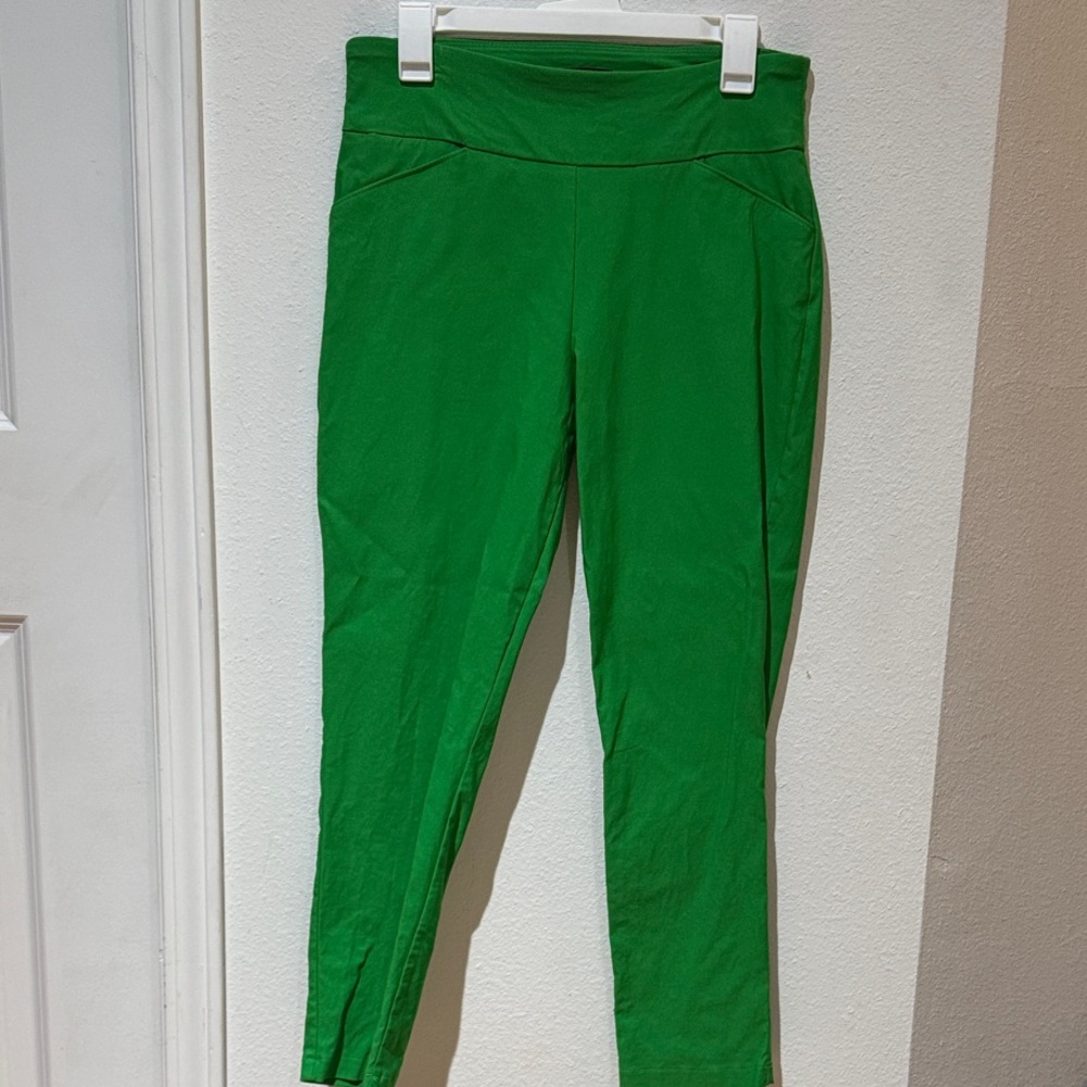 Versona Green Pants